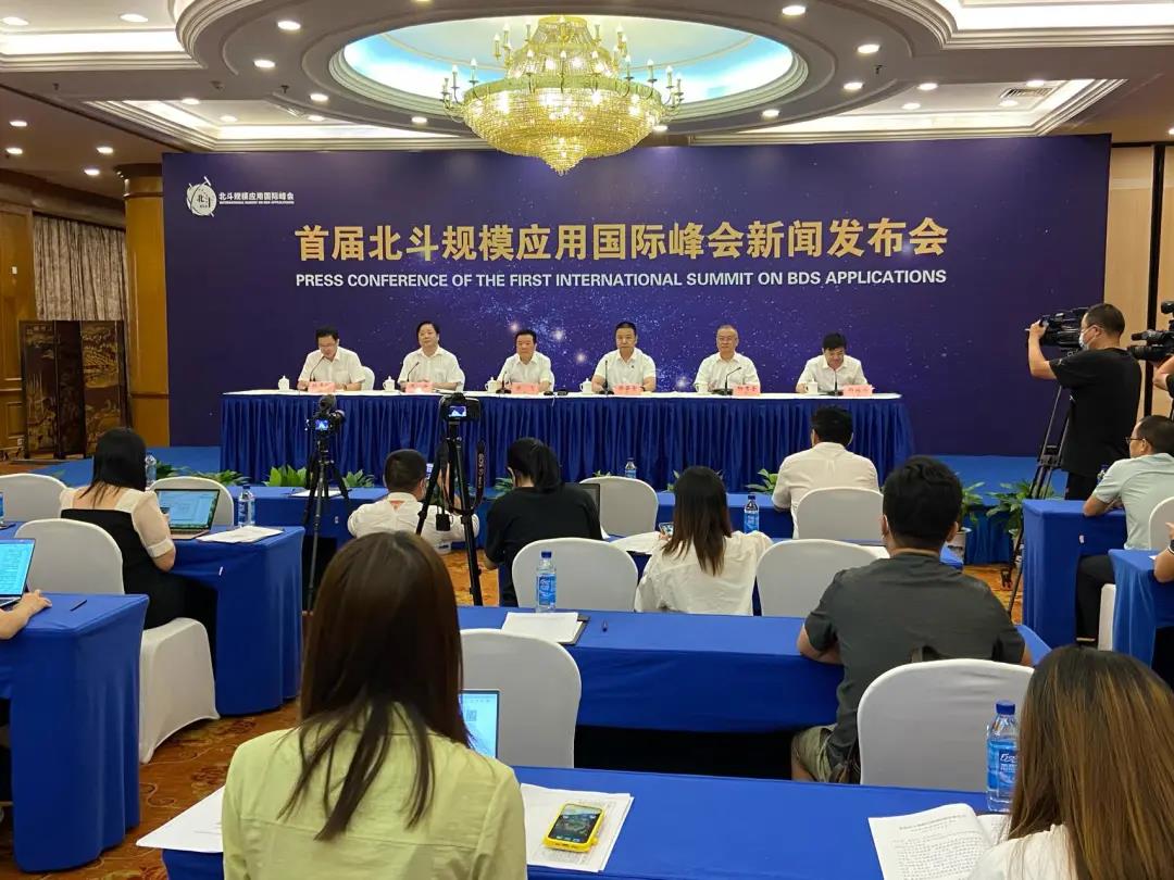 韋克威高可靠電子元器件