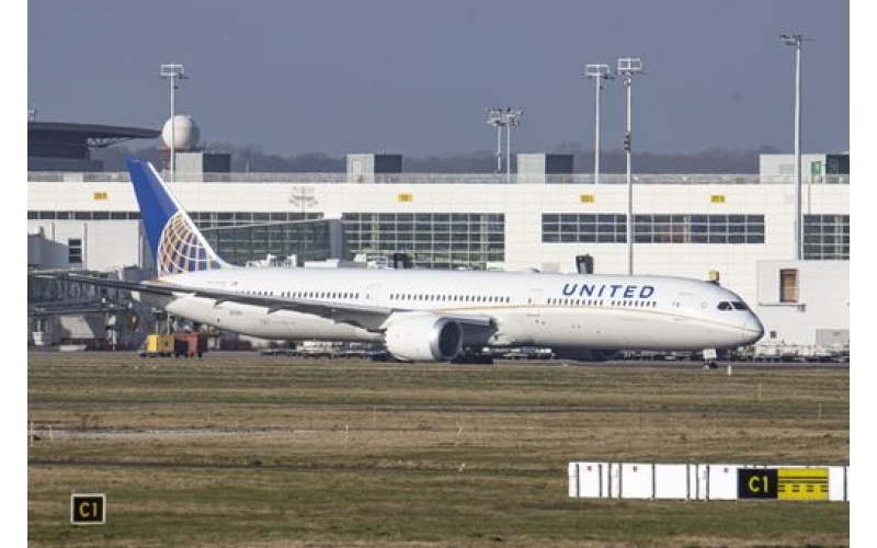 美國聯合航空暫停在俄羅斯領空上空飛行